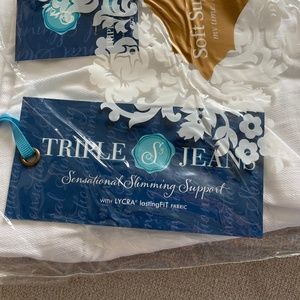 Soft Surroundings Brand New Metro Crop Leggings White 1X